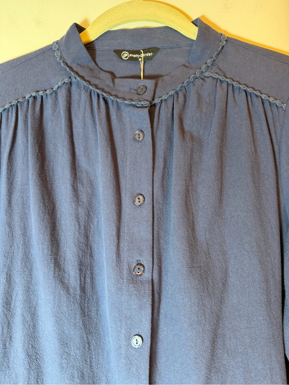 PRETTYGARDEN Blue Cotton Puff Sleeve Blouse Button Down Top Size Medium NWT - Picture 3 of 11